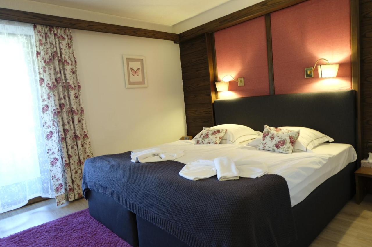 Hotel-Restaurant Zum Hirschhaus Inklusiv Chiemgaukarte Ruhpolding Kültér fotó